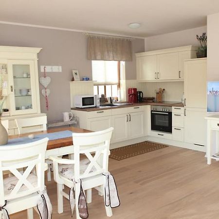 Ferienwohnung Abendsonne Ostseebad Nienhagen Exterior foto